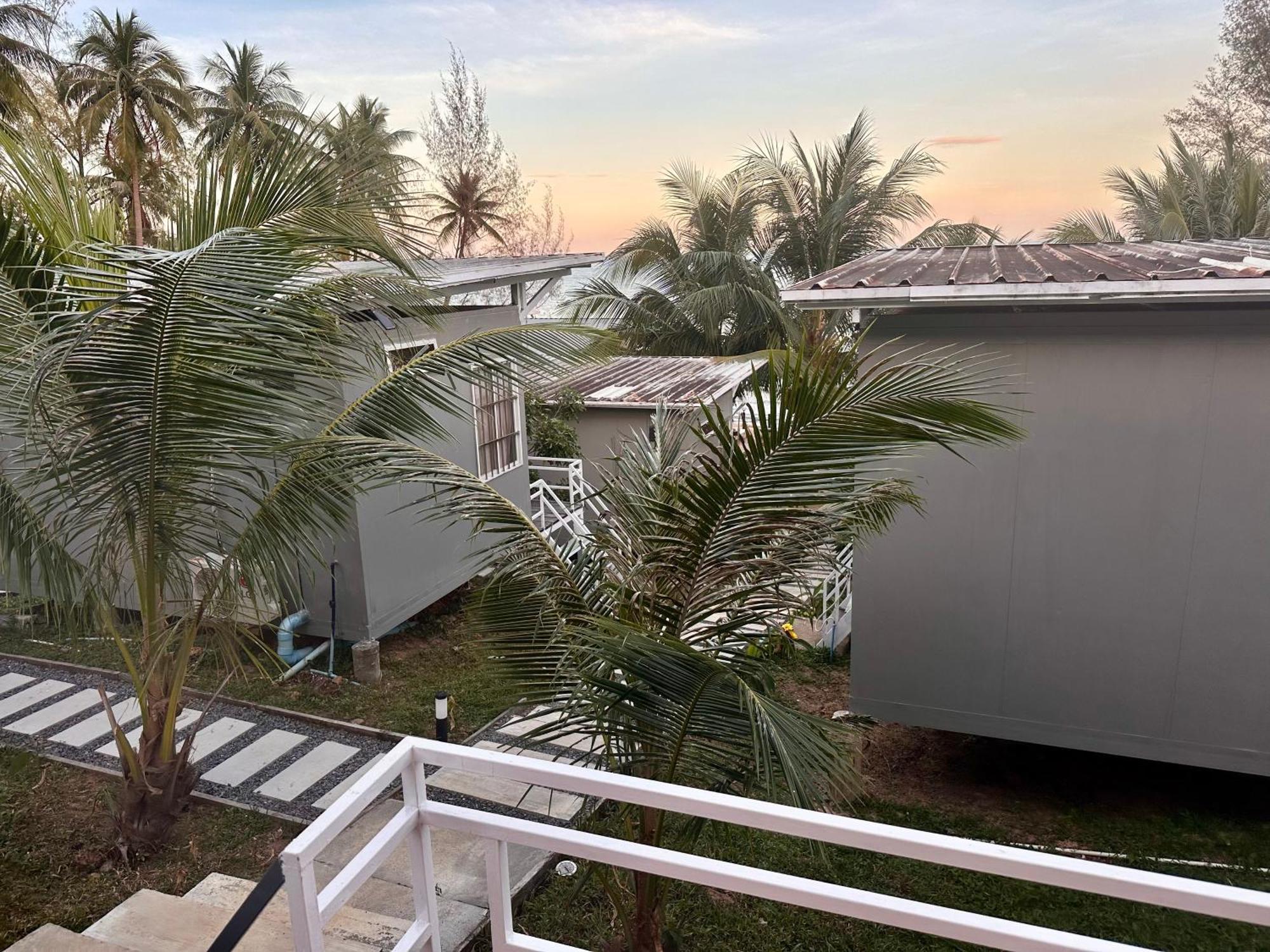 Naroth Beach Bungalow Prek Svay Village Exterior photo